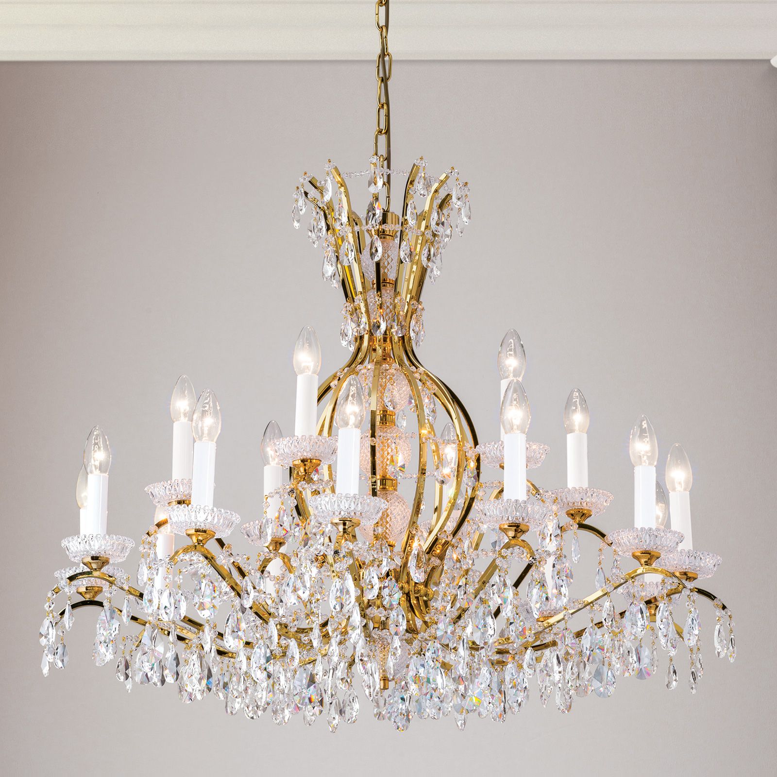 Chandelier HIROHITO, 18-flames, gold