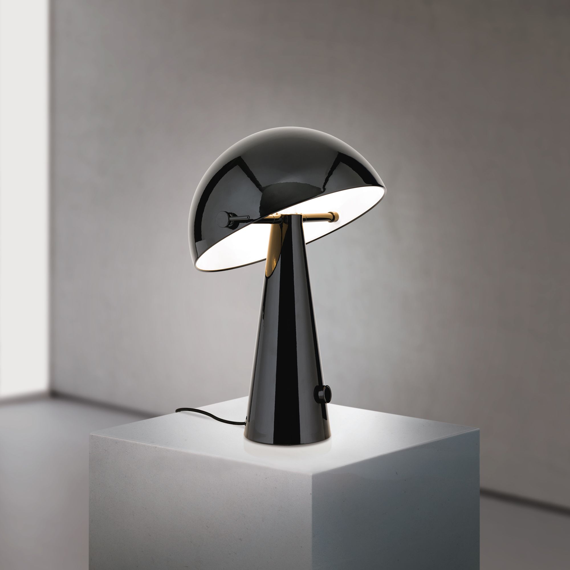 FUNGHI table lamp, height 52 cm, black