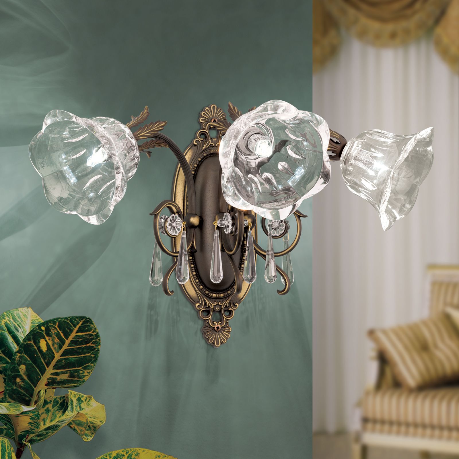 Wall light LA BOHEME, 3-flames, antique patina