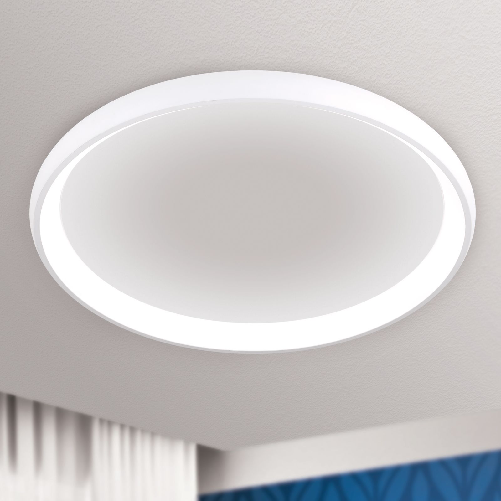 LED ceiling light VENUS, 81cm