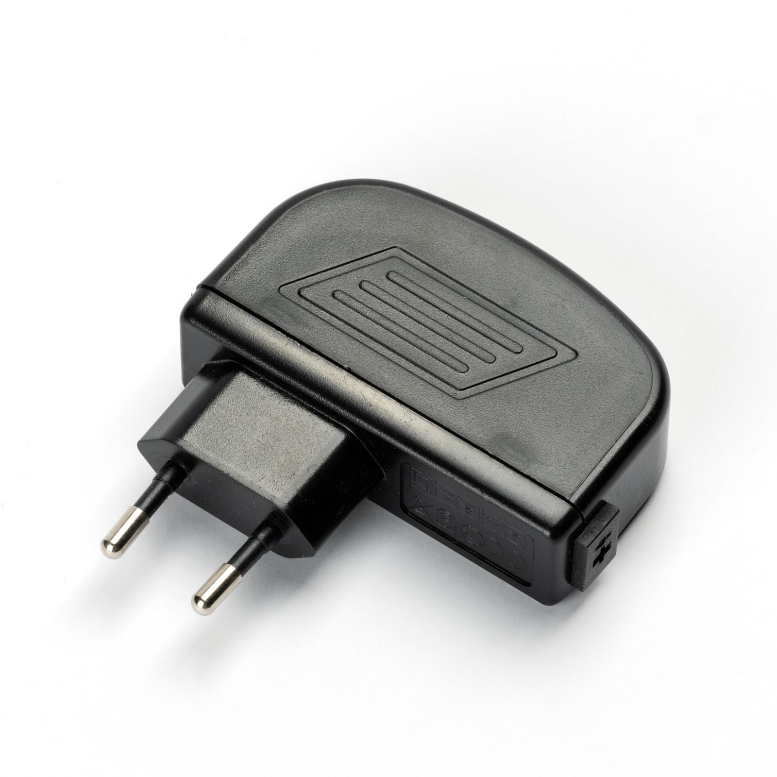 Ovladač 6u (zástrčka)JINGNENG6WPX300 6W 20VD, nestmívatelný