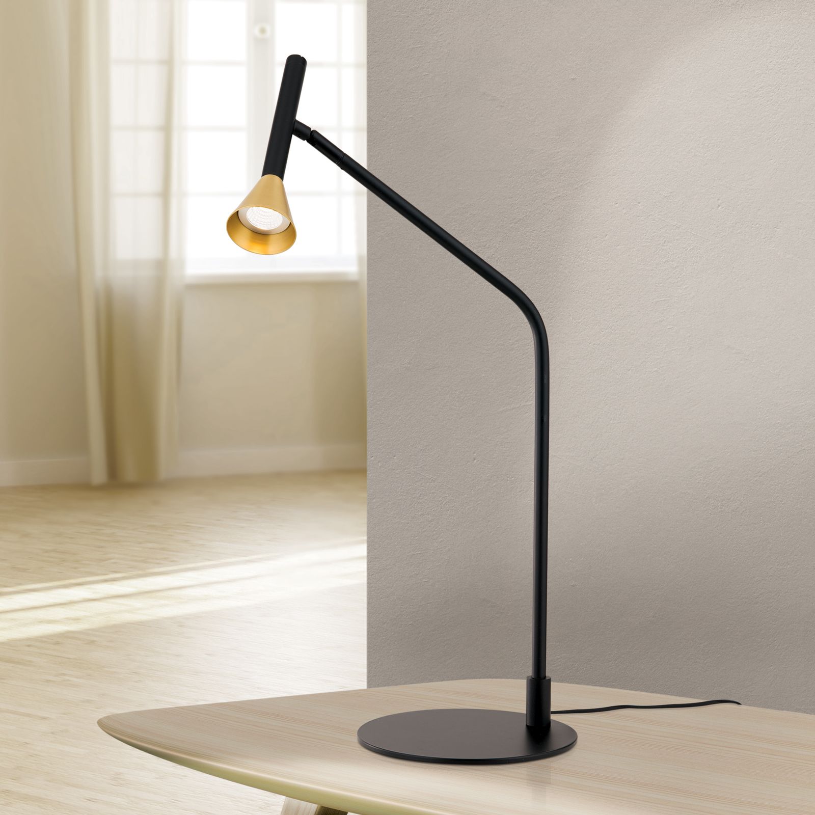 Table lamp ODEON, black with brass shade