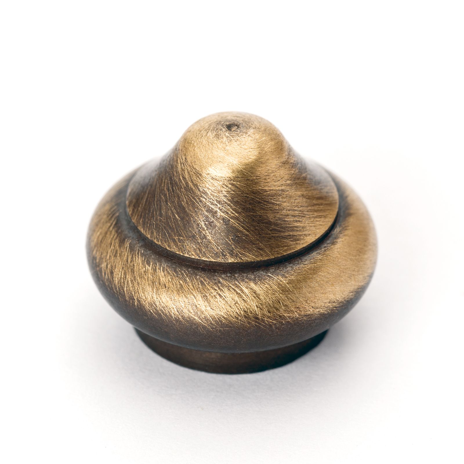 Button 1460, thread M10x1, patina