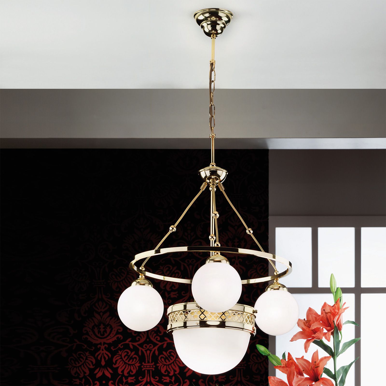 Pendelleuchte ALT WIEN, 3+1-flammig, Messing glänzend, mit opal glänzenden Gläsern