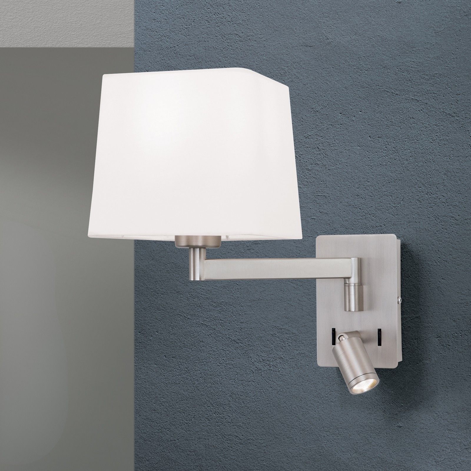 Nástěnné svítidlo CARLTON, saténové s bílým látkovým stínidlem