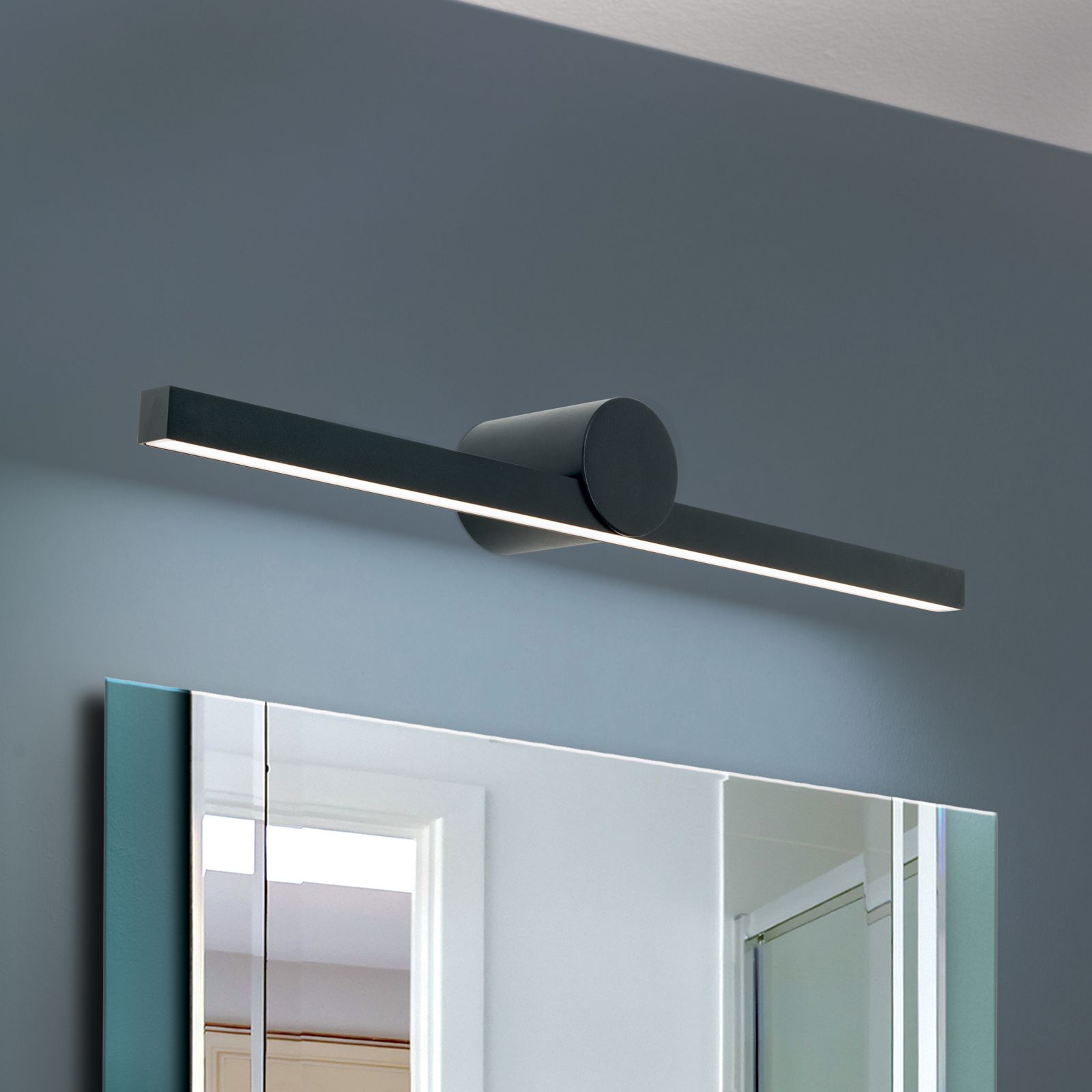 LED Wandleuchte BEAUTY, schwarz, 61cm