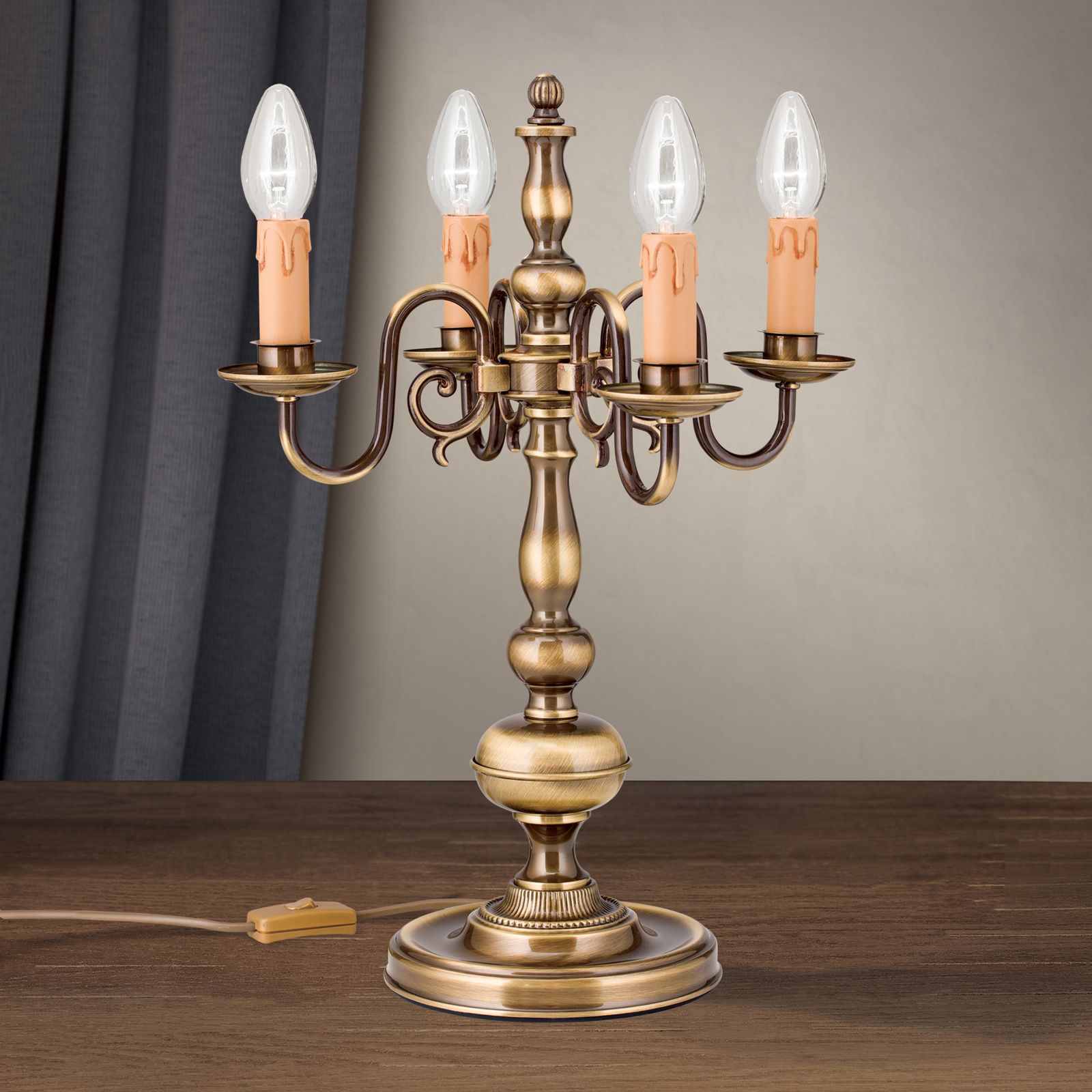 Tischlampe FLÄMISCH, 4-flammig, Patina, ohne Schirm