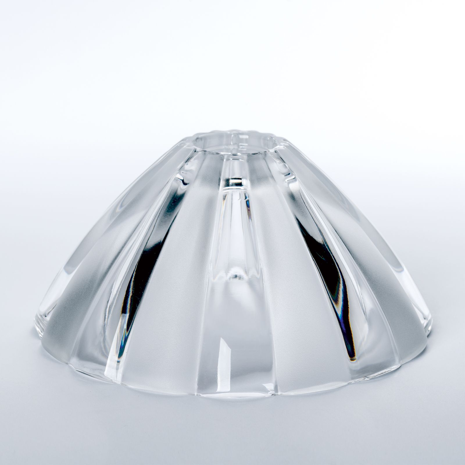 Glass lampshade 448, Ø 135 mm, transparent polish