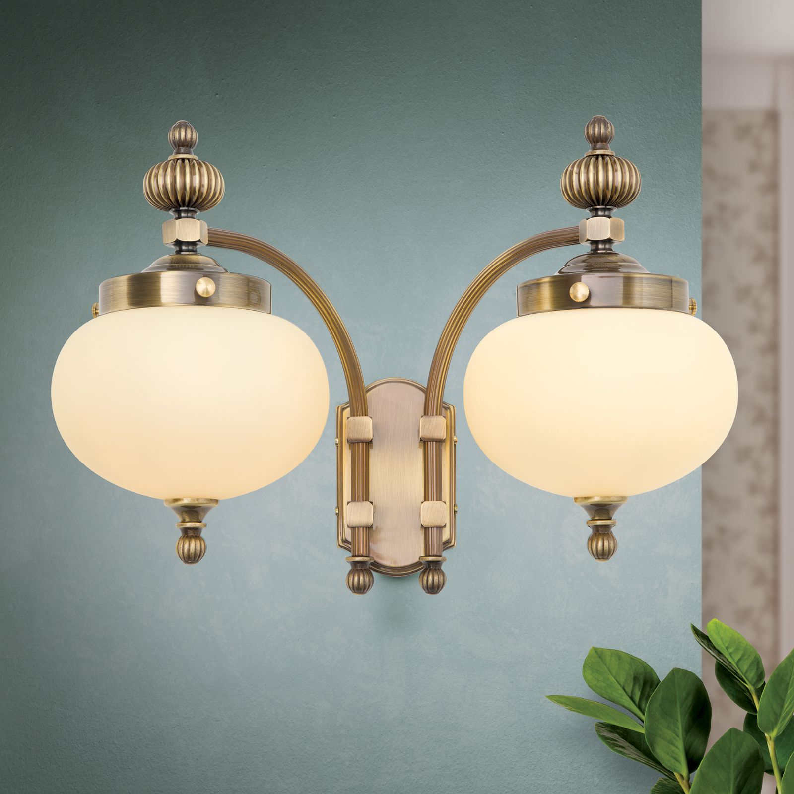 Wall light WIENER NOSTALGIE, 2 lamps downwards, antique brass finish, champagne coloured glasses
