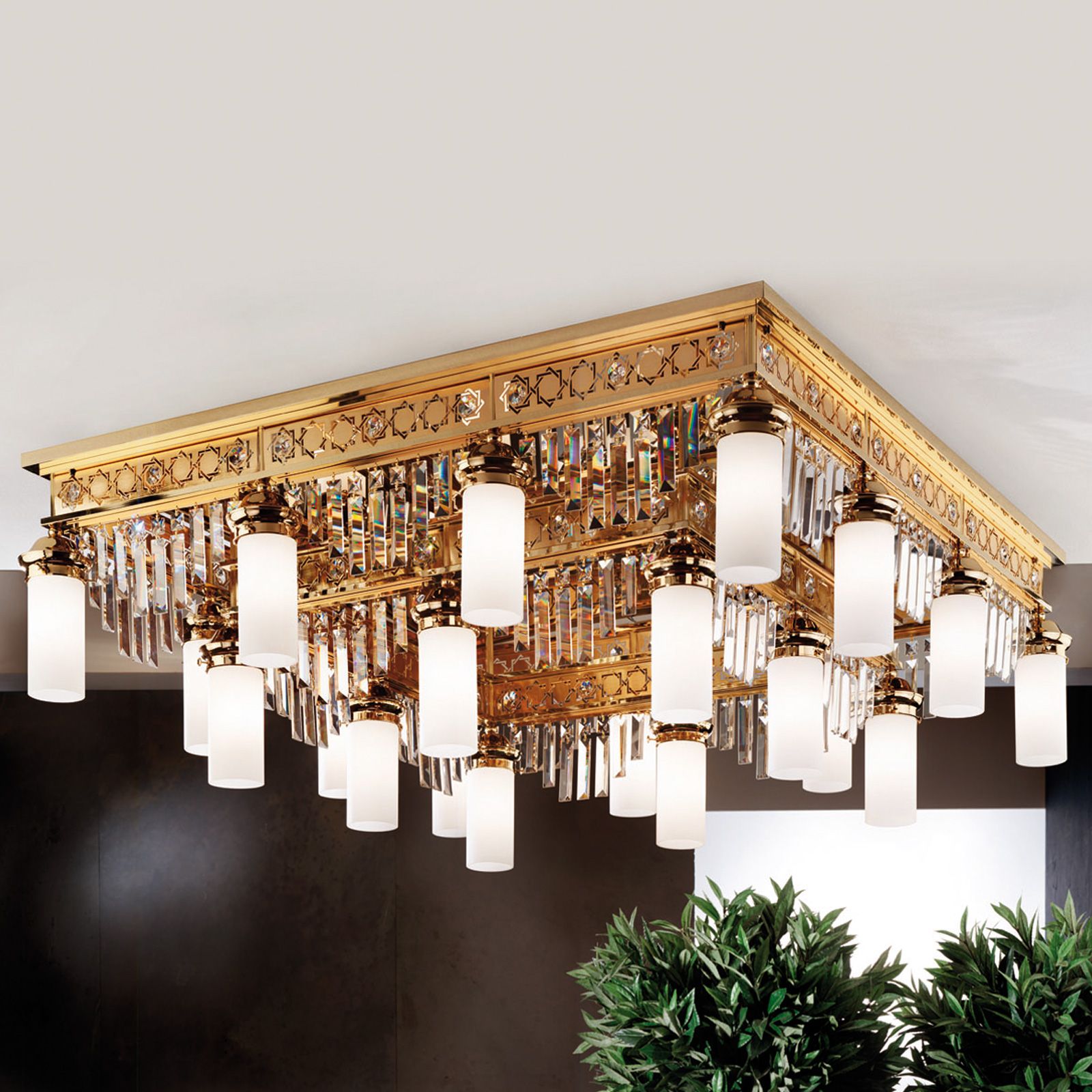 Deckenluster ORIONtal, 20-flammig, Gold, mit klaren Kristallprismen