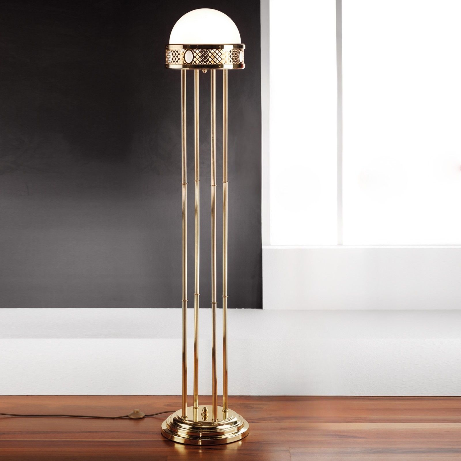Floor lamp ALT WIEN, shiny brass
