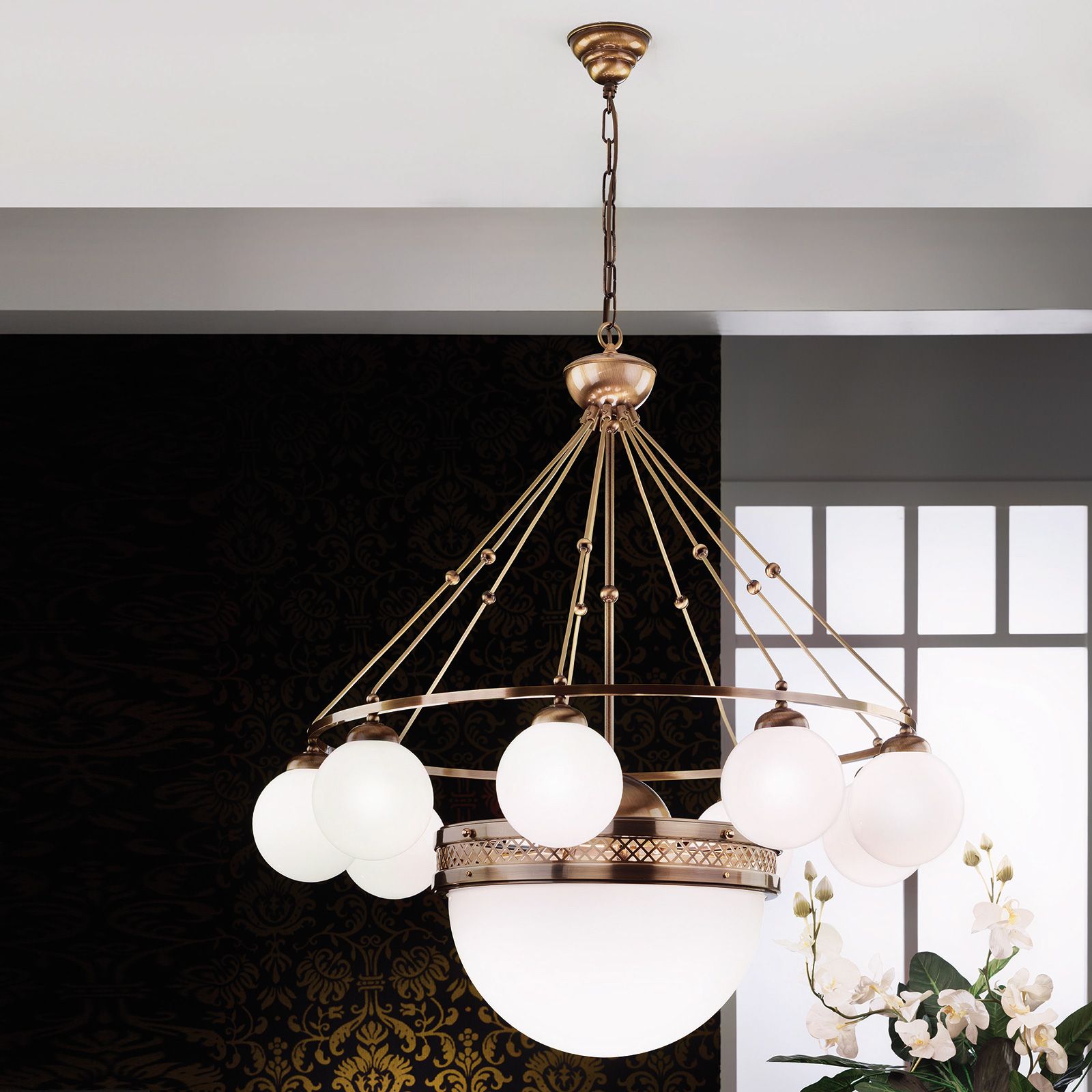 Pendelleuchte ALT WIEN, 9+1-flammig, Patina, mit opal glänzenden Gläsern