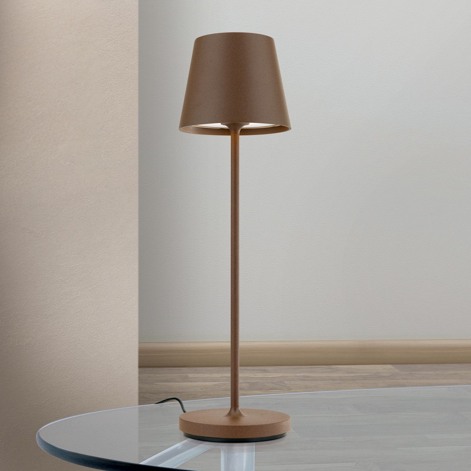 LED battery table lamp CHANDELLE, rust brown