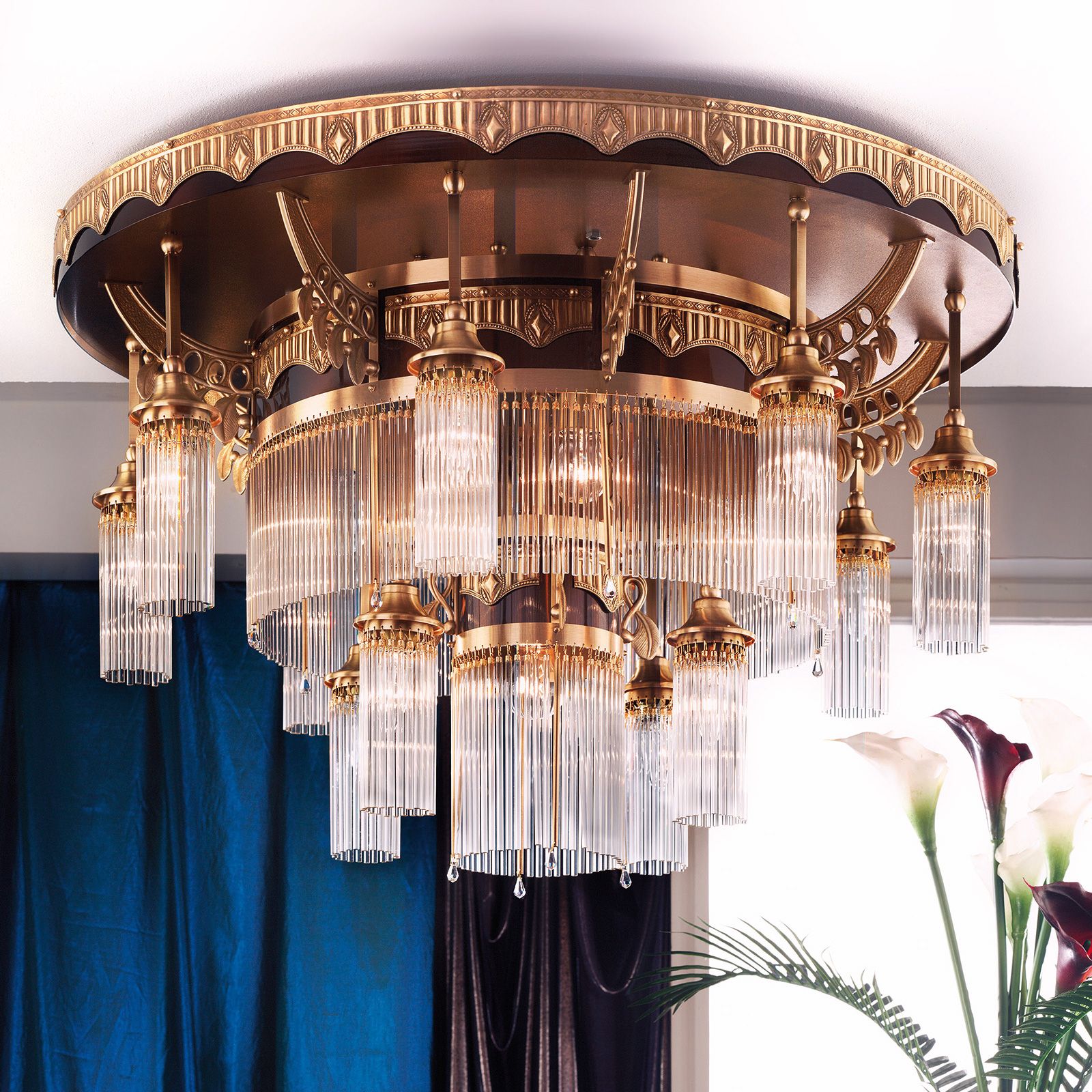 Deckenluster ADELE, 13-flammig, Altmessing, mit Stäbchen