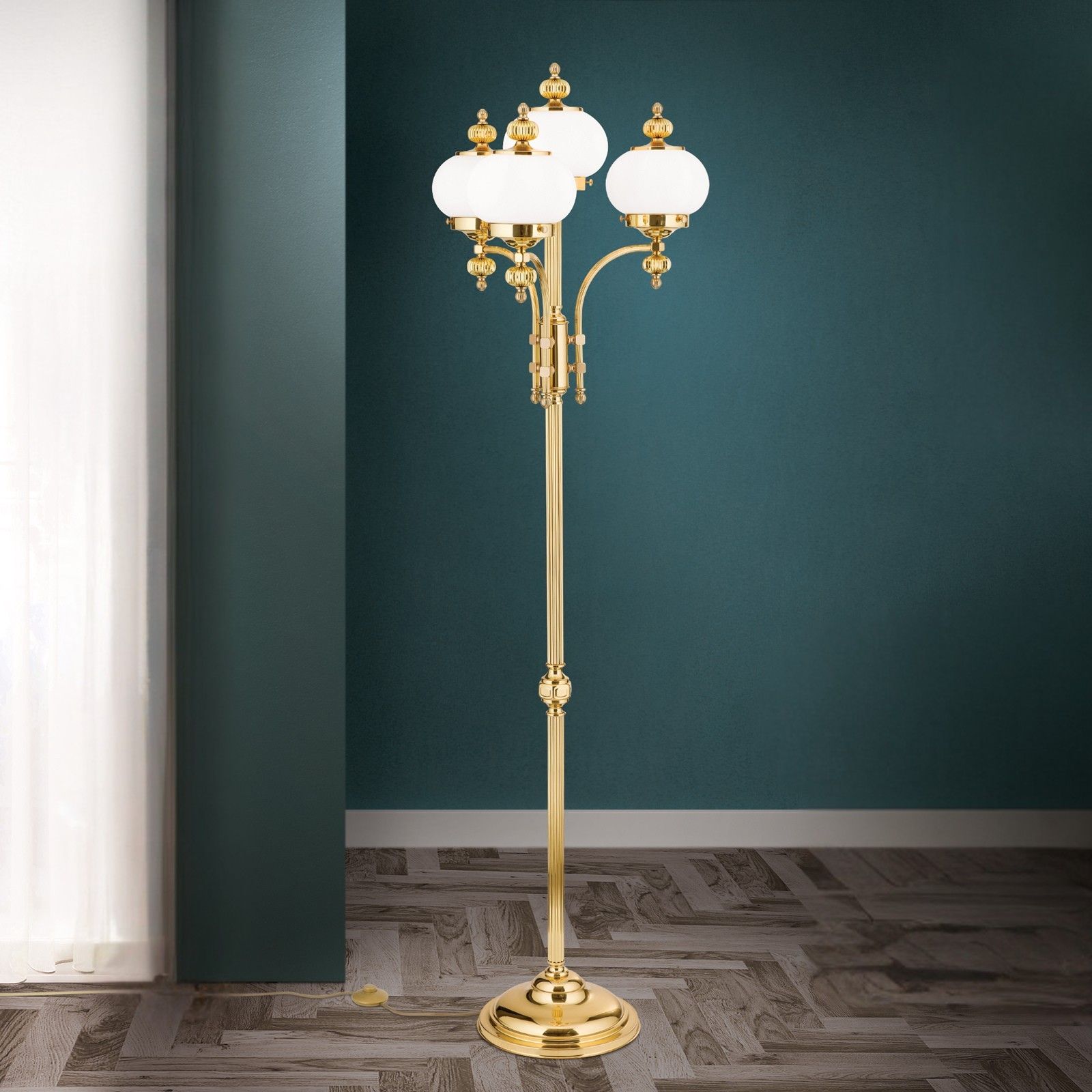 Stehlampe WIENER NOSTALGIE, 4-flammig, Messing-glänzend, mit opal matten Gläsern