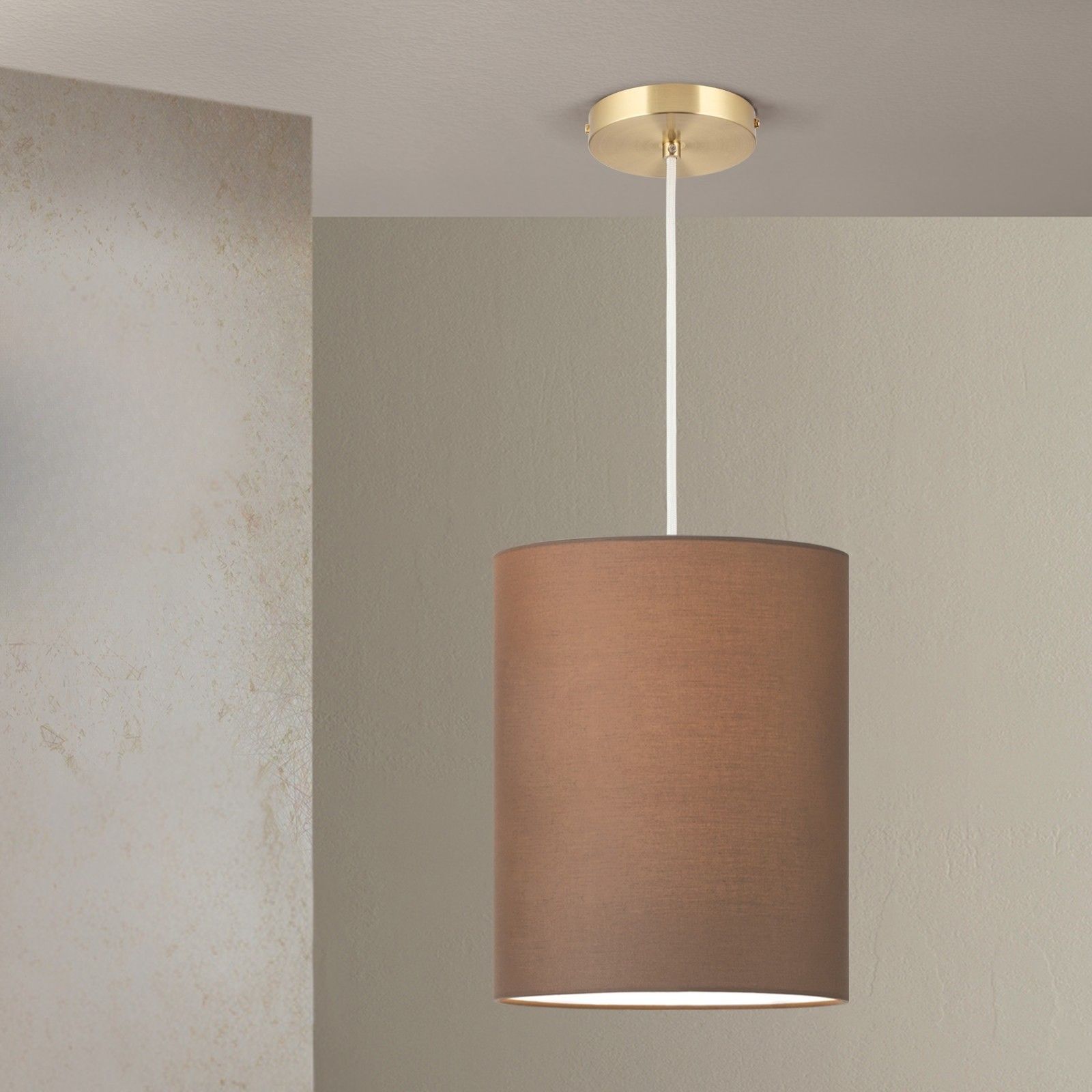 Pendelleuchte SHADE, Large, Messing-matt, mit zylindrischem, braunem Schirm, 1x E27