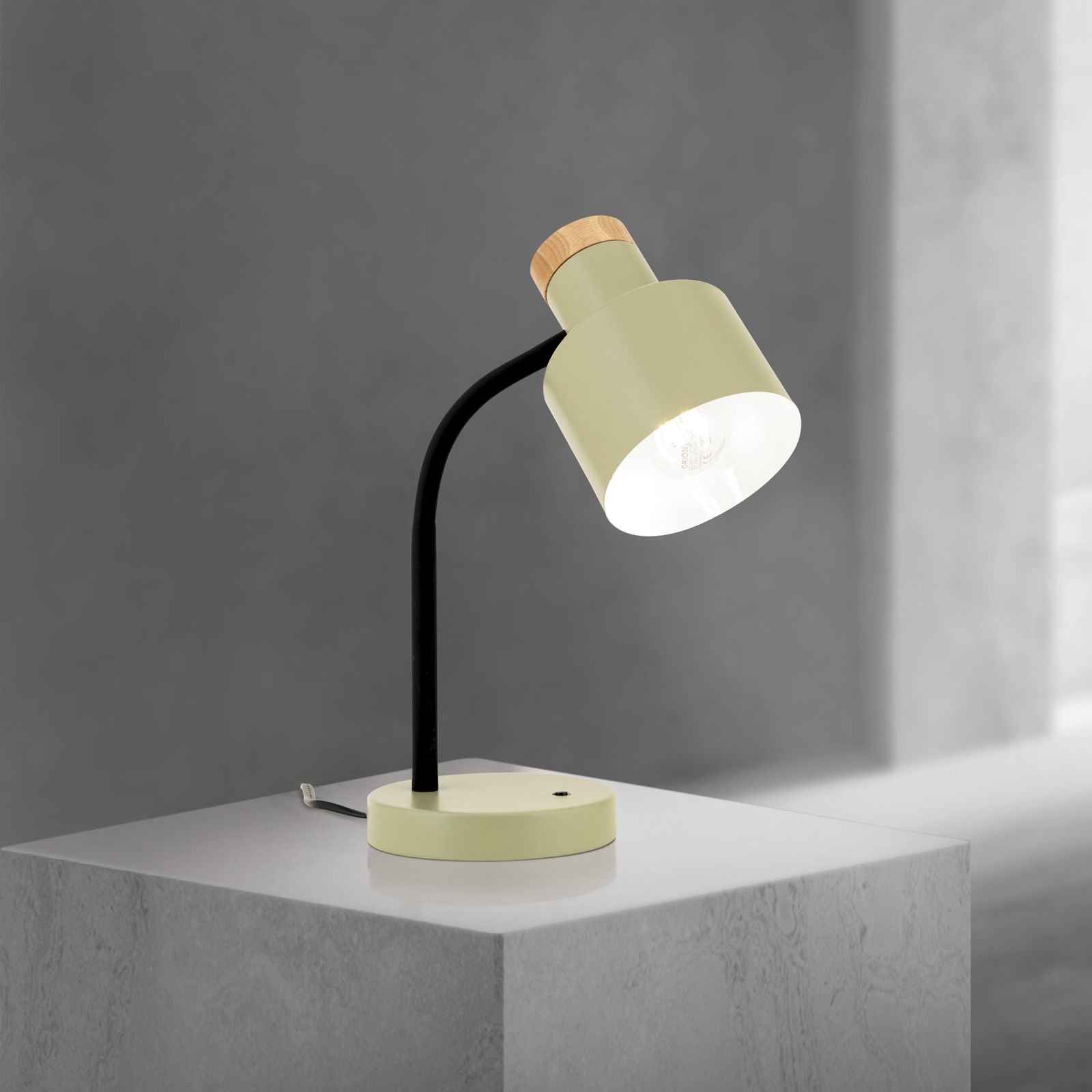 Tischlampe GILI, Höhe 35 cm, lichtgrün