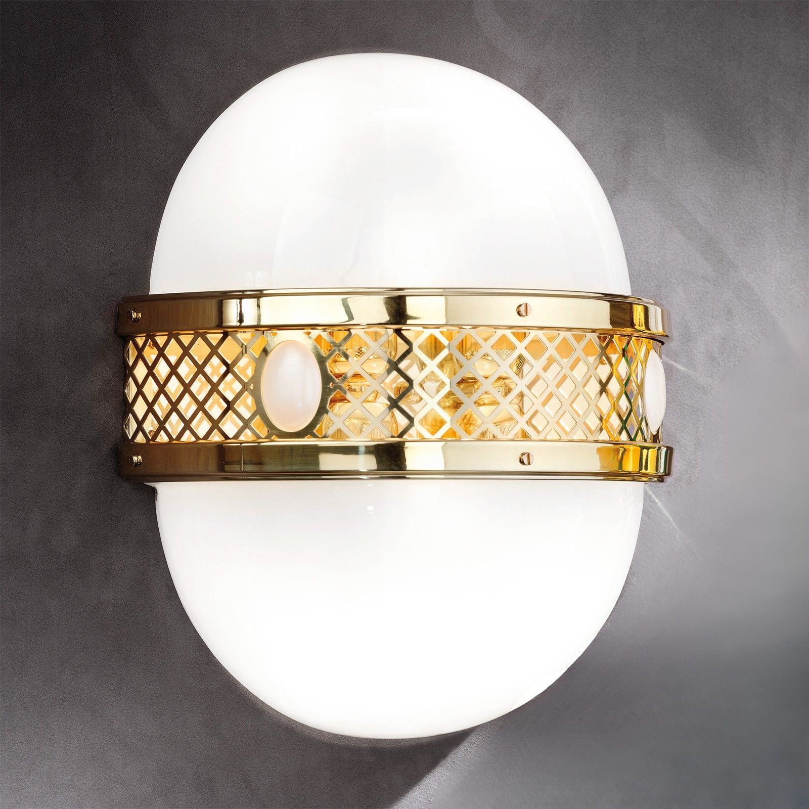 Wall light ALT WIEN, 4-flamps, shiny brass, H39cm