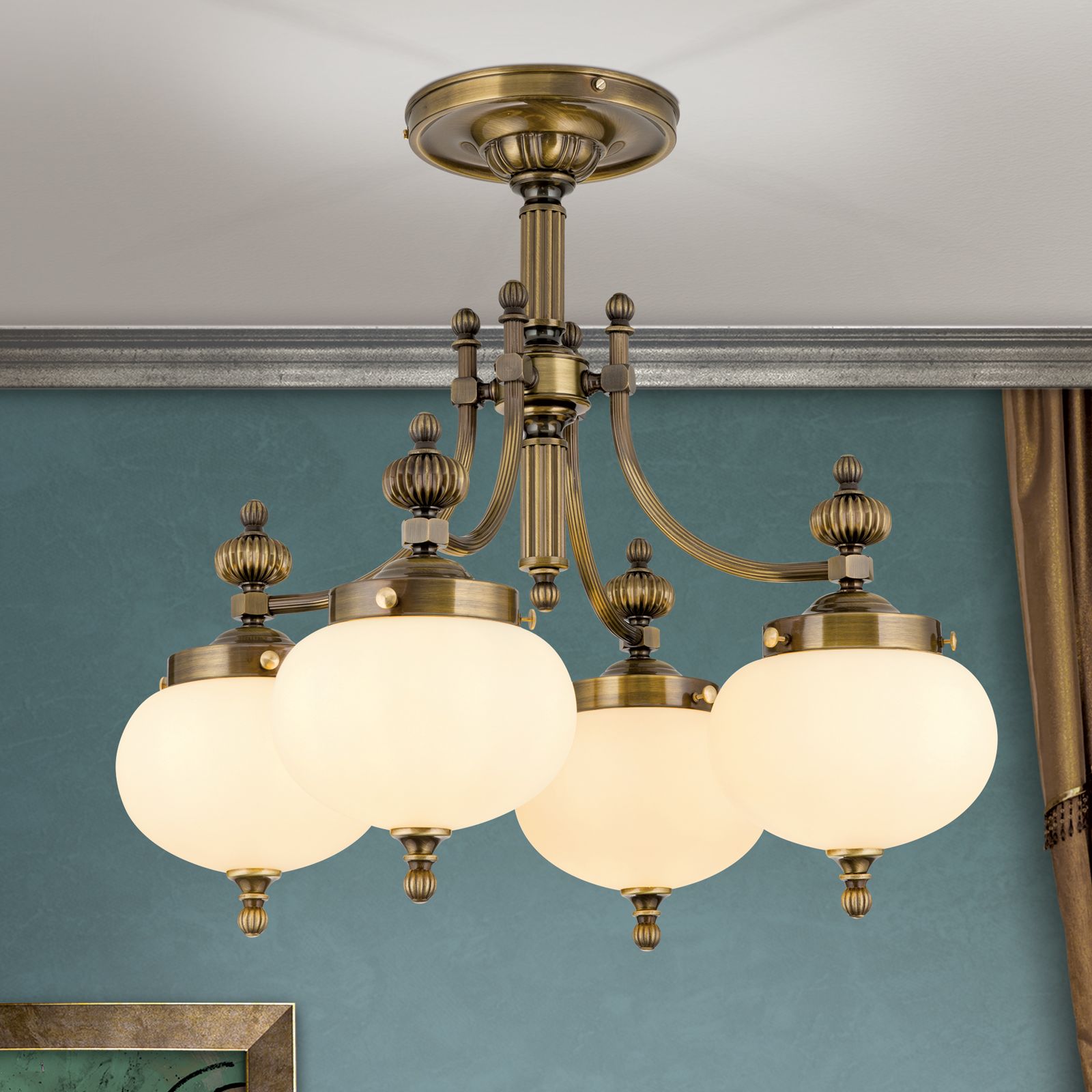 Deckenluster WIENER NOSTALGIE, 4-flammig, patina, mit champagne matten Gläsern