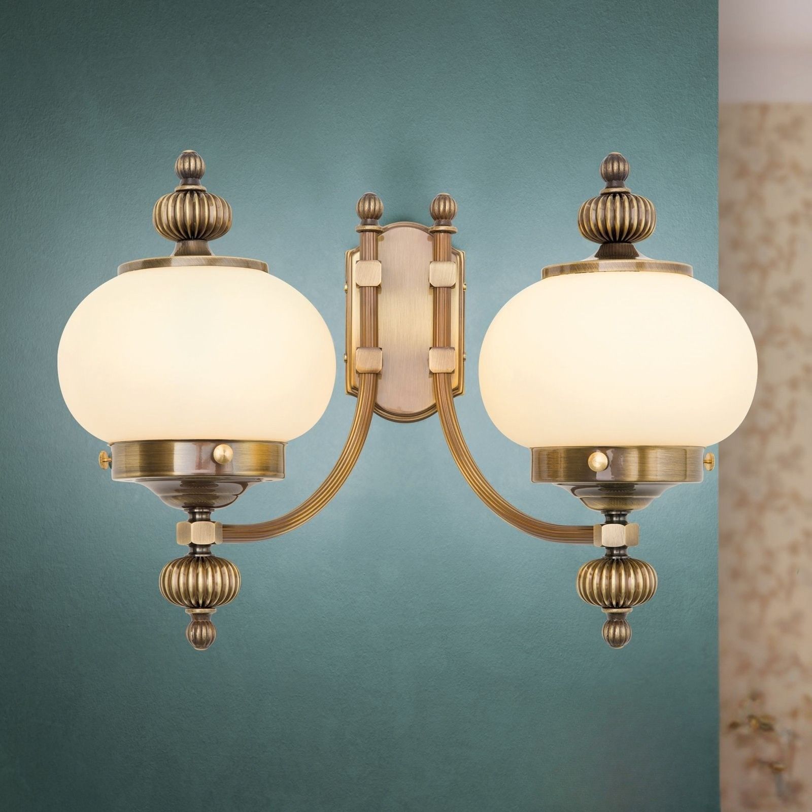 Wall light WIENER NOSTALGIE, 2 lamps upwards, antique brass finish, champagne coloured glasses