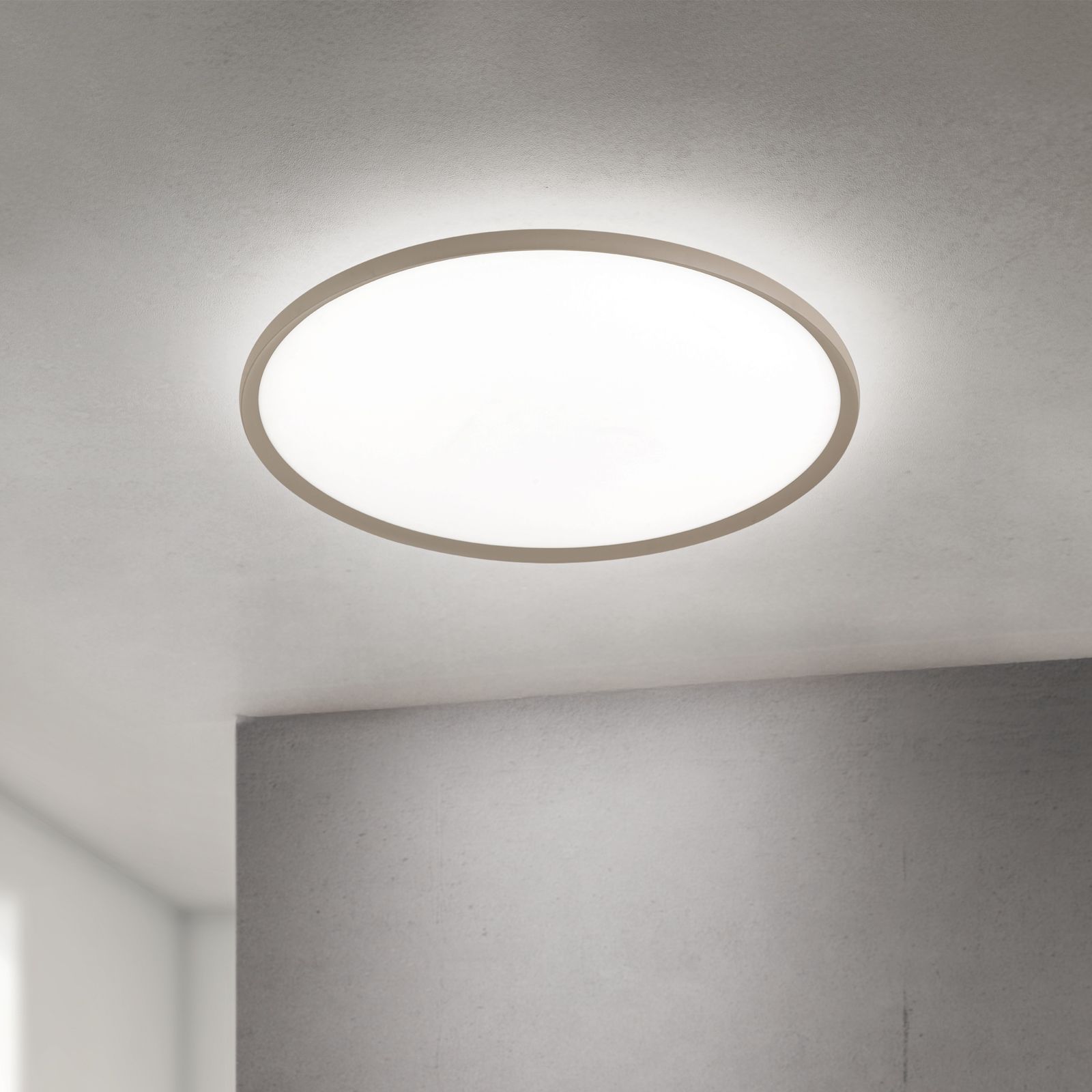 LED ceiling light KANT, Ø 80cm, khaki