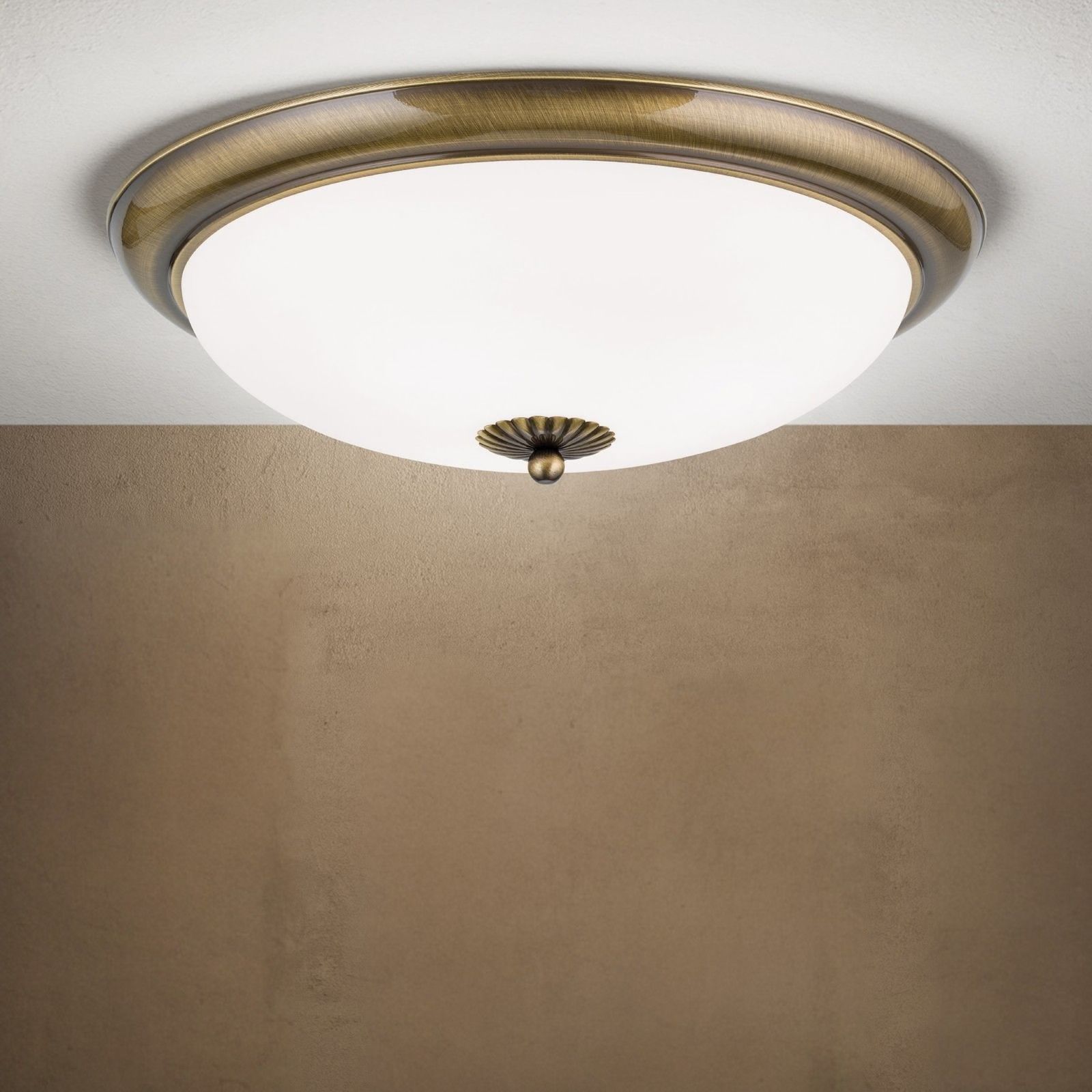 Ceiling light EMPIRE, antique brass finish, dia. 47cm