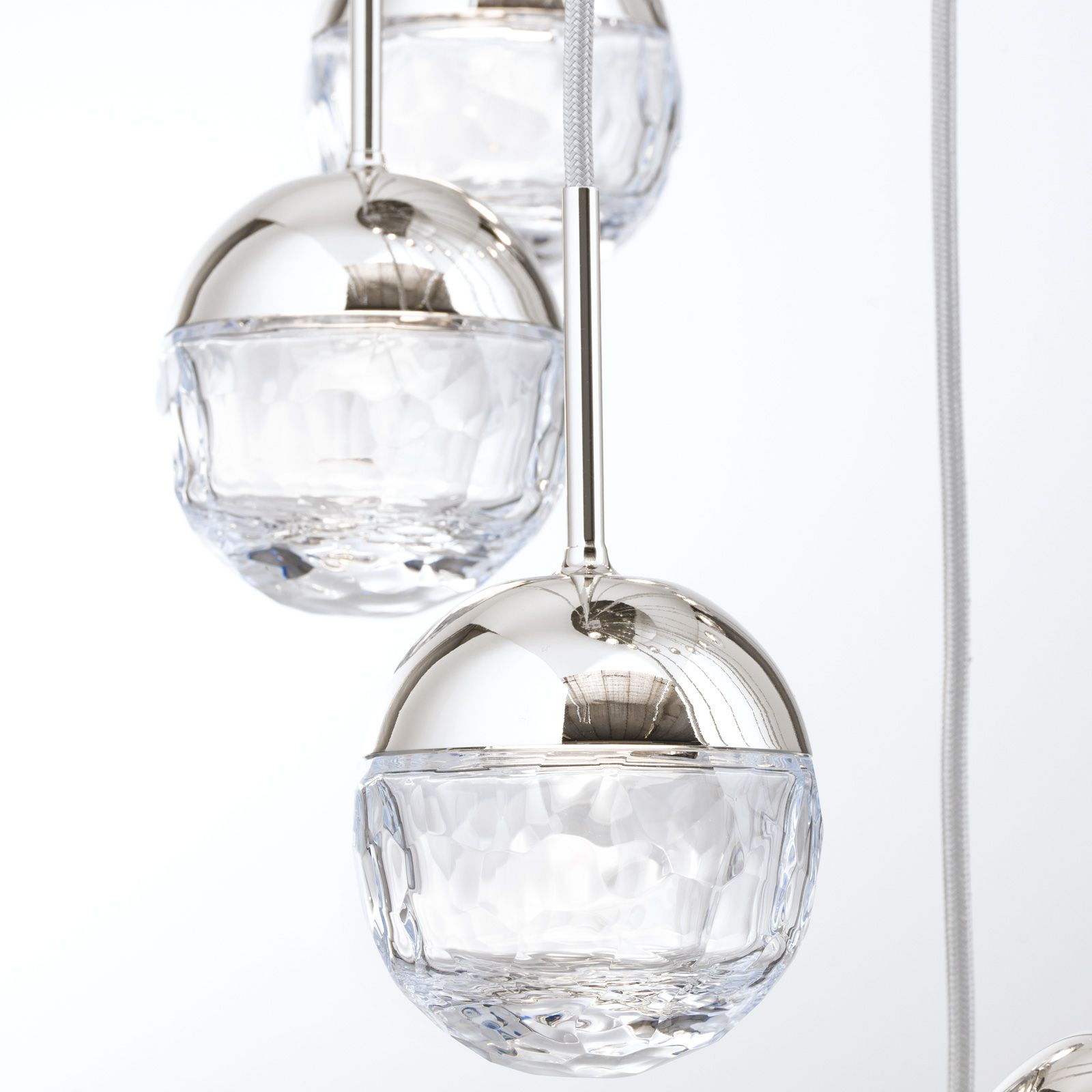 Tyrone Crystal Circular Clock – Collectable Curios